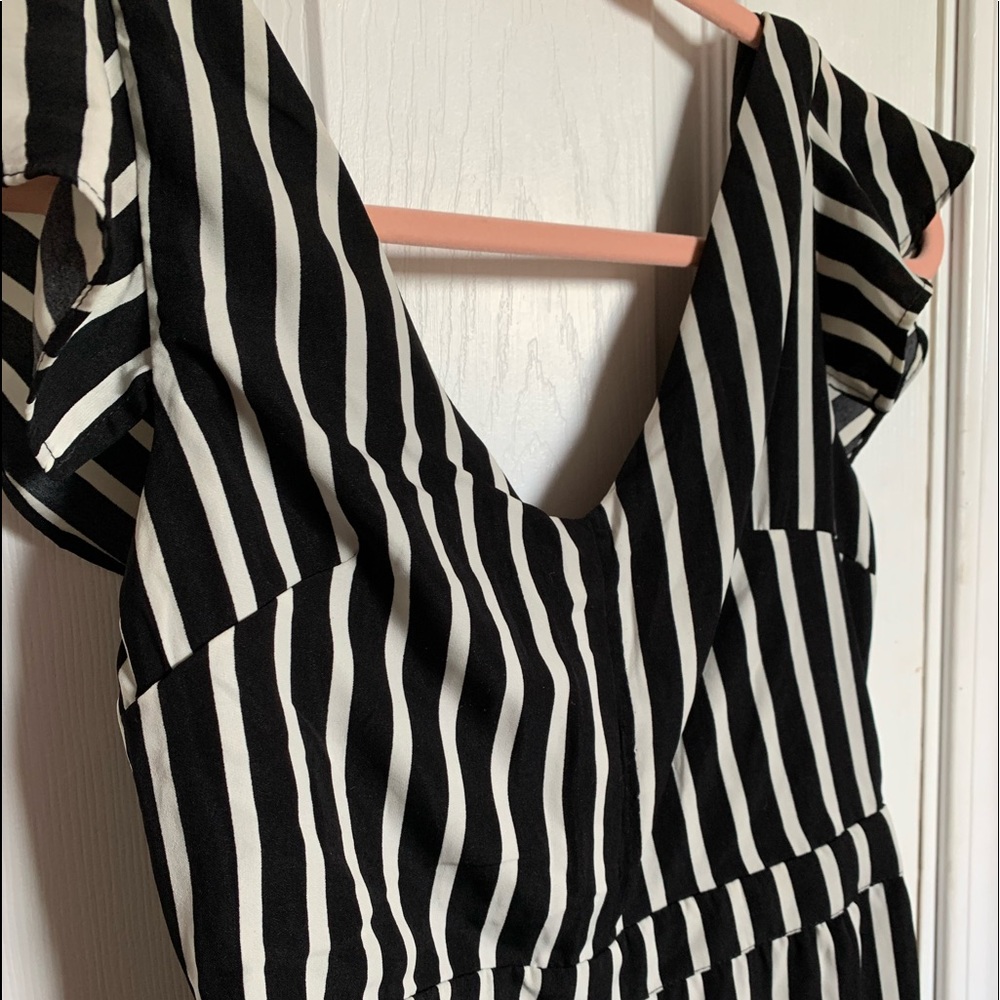 Jumpsuit - Picture 2 of 7